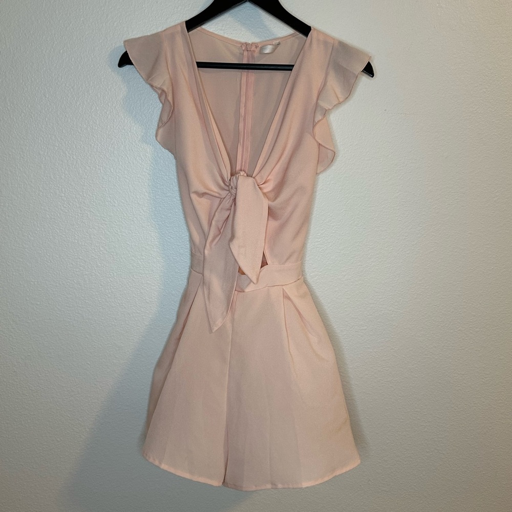 Front Tie Romper | Lucy in The Sky Los Angeles | Size Small | Pink